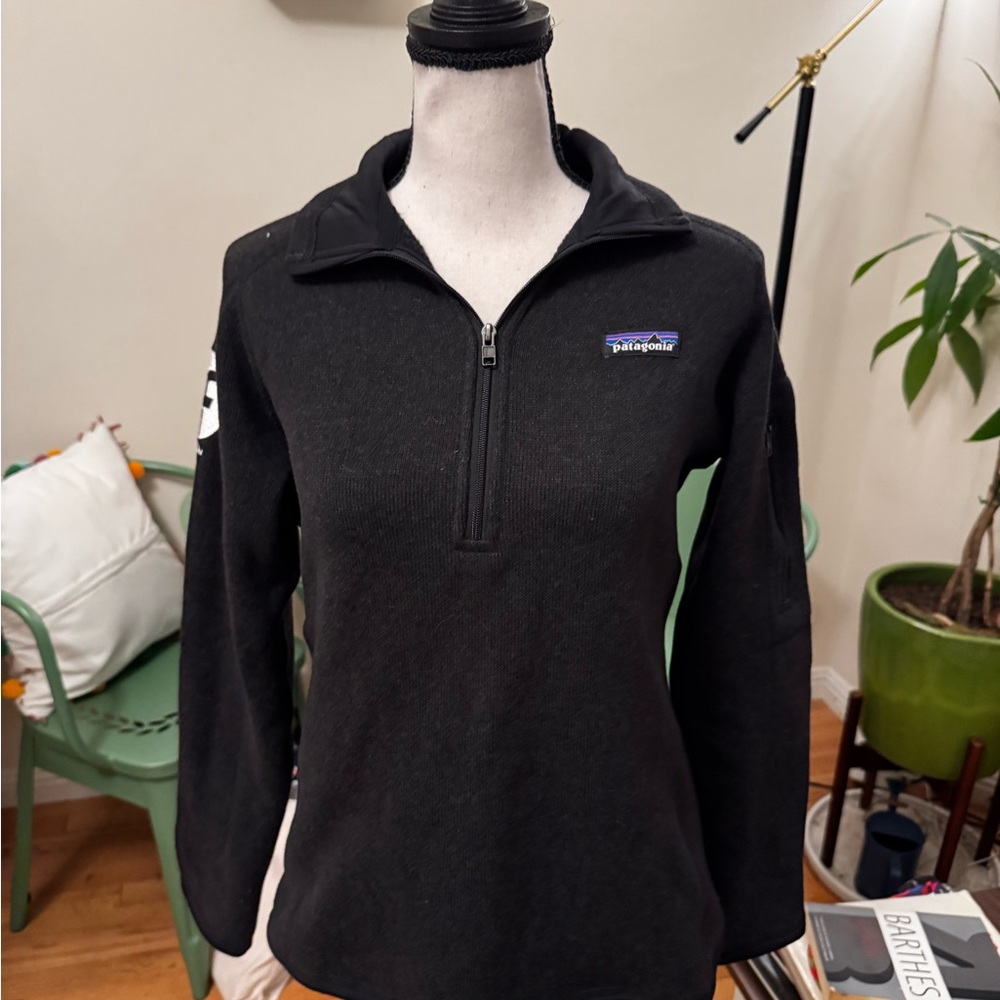 Patagonia Women's Black Quarter-Zip Sweatshirt